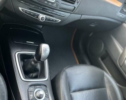 Серый Рено Лагуна, объемом двигателя 2 л и пробегом 271 тыс. км за 5700 $, фото 24 на Automoto.ua