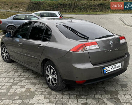 Сірий Рено Лагуна, об'ємом двигуна 2 л та пробігом 388 тис. км за 5300 $, фото 6 на Automoto.ua