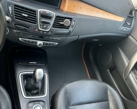 Серый Рено Лагуна, объемом двигателя 2 л и пробегом 271 тыс. км за 5700 $, фото 26 на Automoto.ua