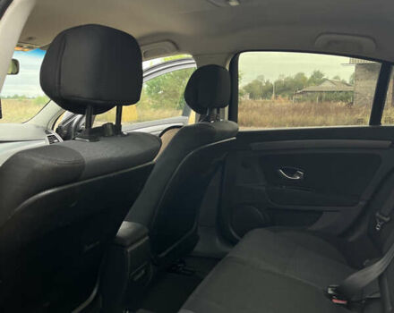 Серый Рено Лагуна, объемом двигателя 1.46 л и пробегом 450 тыс. км за 4700 $, фото 36 на Automoto.ua