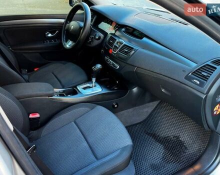 Серый Рено Лагуна, объемом двигателя 2 л и пробегом 314 тыс. км за 5350 $, фото 11 на Automoto.ua