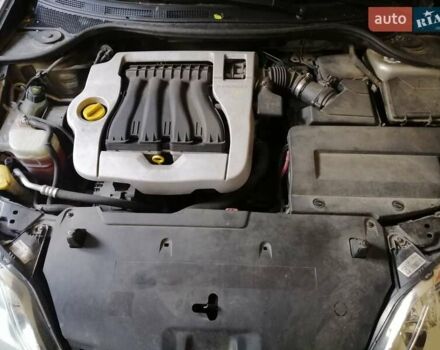 Серый Рено Лагуна, объемом двигателя 2 л и пробегом 183 тыс. км за 5500 $, фото 6 на Automoto.ua