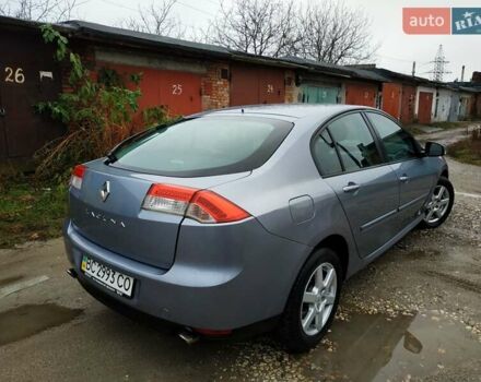 Сірий Рено Лагуна, об'ємом двигуна 2 л та пробігом 337 тис. км за 5750 $, фото 4 на Automoto.ua