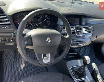 Сірий Рено Лагуна, об'ємом двигуна 2 л та пробігом 360 тис. км за 6200 $, фото 26 на Automoto.ua