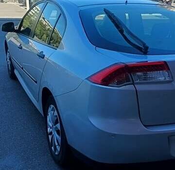 Серый Рено Лагуна, объемом двигателя 1.5 л и пробегом 300 тыс. км за 5000 $, фото 7 на Automoto.ua