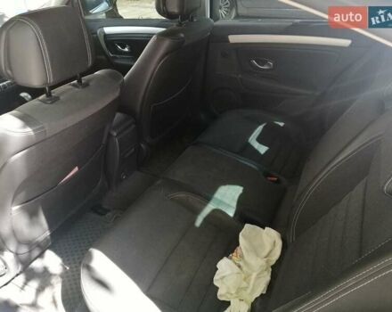 Серый Рено Лагуна, объемом двигателя 2 л и пробегом 183 тыс. км за 5500 $, фото 4 на Automoto.ua