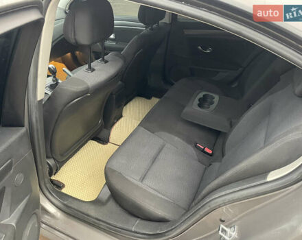 Сірий Рено Лагуна, об'ємом двигуна 1.46 л та пробігом 246 тис. км за 4777 $, фото 22 на Automoto.ua