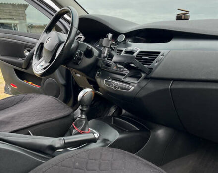 Серый Рено Лагуна, объемом двигателя 1.46 л и пробегом 450 тыс. км за 4700 $, фото 40 на Automoto.ua