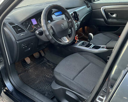 Серый Рено Лагуна, объемом двигателя 1.5 л и пробегом 256 тыс. км за 6000 $, фото 26 на Automoto.ua