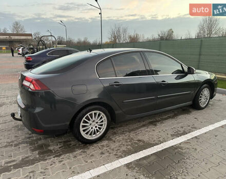 Серый Рено Лагуна, объемом двигателя 1.5 л и пробегом 241 тыс. км за 7100 $, фото 4 на Automoto.ua