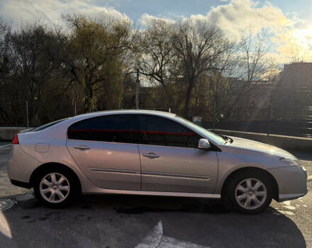 Серый Рено Лагуна, объемом двигателя 1.46 л и пробегом 279 тыс. км за 6200 $, фото 2 на Automoto.ua