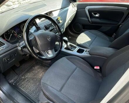 Серый Рено Лагуна, объемом двигателя 1.5 л и пробегом 232 тыс. км за 6400 $, фото 5 на Automoto.ua