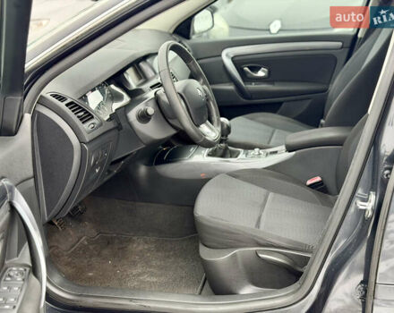 Серый Рено Лагуна, объемом двигателя 1.5 л и пробегом 184 тыс. км за 7150 $, фото 10 на Automoto.ua