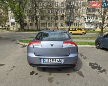 Серый Рено Лагуна, объемом двигателя 1.5 л и пробегом 310 тыс. км за 5300 $, фото 7 на Automoto.ua