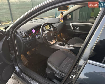 Серый Рено Лагуна, объемом двигателя 1.5 л и пробегом 241 тыс. км за 7100 $, фото 19 на Automoto.ua