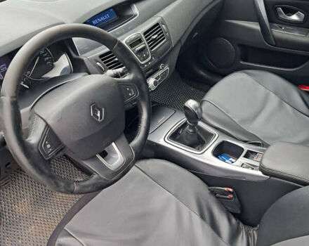 Рено Лагуна 2010 в Пустомытах на Automoto.ua Серый Рено Лагуна, объемом двигателя 1.46 л и пробегом 250 тыс. км за 5500 $, фото 8 на Automoto.ua