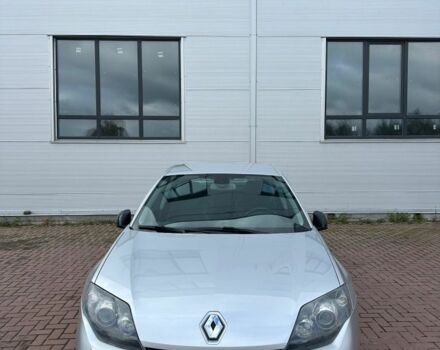 Рено Лагуна 2010 в Вараш (Кузнецовск) на Automoto.ua Серый Рено Лагуна, объемом двигателя 2 л и пробегом 200 тыс. км за 5800 $, фото 1 на Automoto.ua