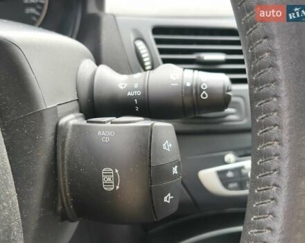 Сірий Рено Лагуна, об'ємом двигуна 1.46 л та пробігом 234 тис. км за 7500 $, фото 22 на Automoto.ua