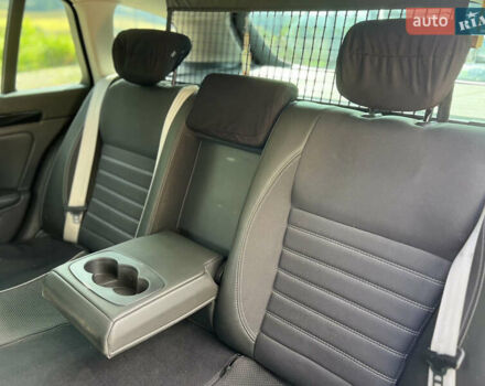 Серый Рено Лагуна, объемом двигателя 2 л и пробегом 275 тыс. км за 6900 $, фото 31 на Automoto.ua