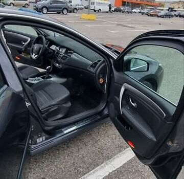 Серый Рено Лагуна, объемом двигателя 1.5 л и пробегом 272 тыс. км за 6800 $, фото 9 на Automoto.ua