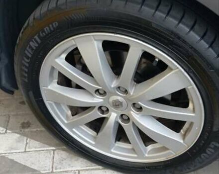 Сірий Рено Лагуна, об'ємом двигуна 1.5 л та пробігом 303 тис. км за 7200 $, фото 2 на Automoto.ua