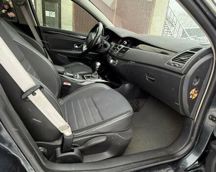 Серый Рено Лагуна, объемом двигателя 1.46 л и пробегом 290 тыс. км за 6500 $, фото 8 на Automoto.ua