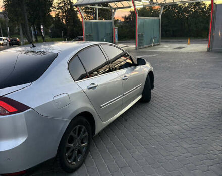 Серый Рено Лагуна, объемом двигателя 1.5 л и пробегом 205 тыс. км за 5999 $, фото 6 на Automoto.ua