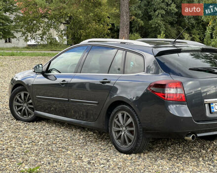 Серый Рено Лагуна, объемом двигателя 2 л и пробегом 275 тыс. км за 6900 $, фото 3 на Automoto.ua