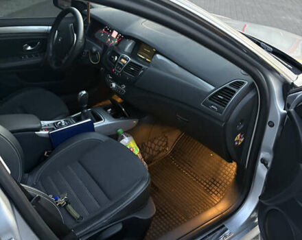 Серый Рено Лагуна, объемом двигателя 1.5 л и пробегом 205 тыс. км за 5999 $, фото 8 на Automoto.ua