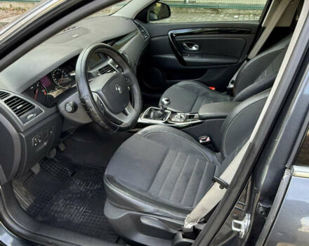 Сірий Рено Лагуна, об'ємом двигуна 1.46 л та пробігом 289 тис. км за 5800 $, фото 15 на Automoto.ua