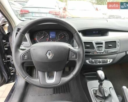 Сірий Рено Лагуна, об'ємом двигуна 1.46 л та пробігом 234 тис. км за 7500 $, фото 15 на Automoto.ua