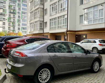 Рено Лагуна 2011 в Ивано-Франковске на Automoto.ua Серый Рено Лагуна, объемом двигателя 1.46 л и пробегом 224 тыс. км за 7400 $, фото 6 на Automoto.ua