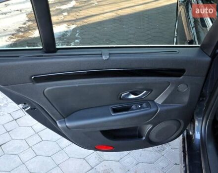 Серый Рено Лагуна, объемом двигателя 1.46 л и пробегом 290 тыс. км за 5999 $, фото 19 на Automoto.ua