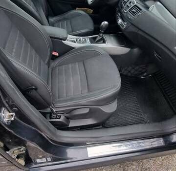 Серый Рено Лагуна, объемом двигателя 1.5 л и пробегом 272 тыс. км за 6800 $, фото 11 на Automoto.ua