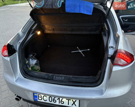 Серый Рено Лагуна, объемом двигателя 1.5 л и пробегом 205 тыс. км за 5999 $, фото 9 на Automoto.ua