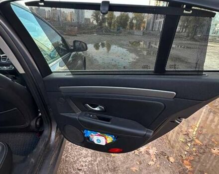 Серый Рено Лагуна, объемом двигателя 2 л и пробегом 210 тыс. км за 5400 $, фото 9 на Automoto.ua