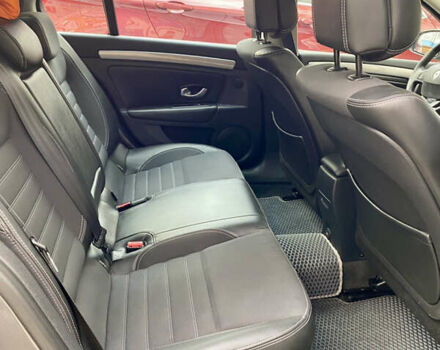 Рено Лагуна 2011 в Ивано-Франковске на Automoto.ua Серый Рено Лагуна, объемом двигателя 1.46 л и пробегом 224 тыс. км за 7400 $, фото 12 на Automoto.ua