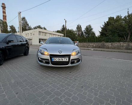 Серый Рено Лагуна, объемом двигателя 1.5 л и пробегом 205 тыс. км за 5999 $, фото 2 на Automoto.ua