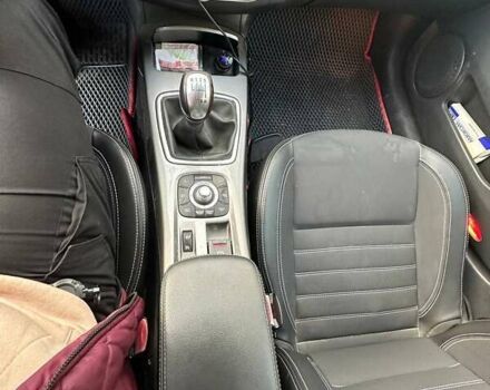 Серый Рено Лагуна, объемом двигателя 2 л и пробегом 210 тыс. км за 5400 $, фото 10 на Automoto.ua