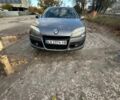 Серый Рено Лагуна, объемом двигателя 2 л и пробегом 210 тыс. км за 5400 $, фото 1 на Automoto.ua