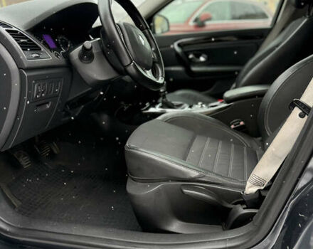 Серый Рено Лагуна, объемом двигателя 1.46 л и пробегом 290 тыс. км за 6500 $, фото 14 на Automoto.ua