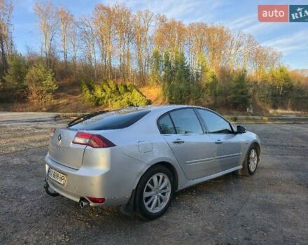 Серый Рено Лагуна, объемом двигателя 2 л и пробегом 299 тыс. км за 8000 $, фото 2 на Automoto.ua