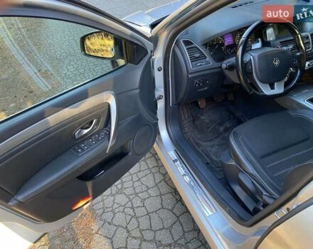 Серый Рено Лагуна, объемом двигателя 1.46 л и пробегом 205 тыс. км за 7500 $, фото 1 на Automoto.ua