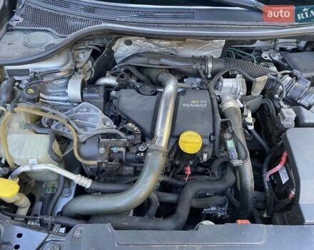 Серый Рено Лагуна, объемом двигателя 1.46 л и пробегом 205 тыс. км за 7500 $, фото 9 на Automoto.ua