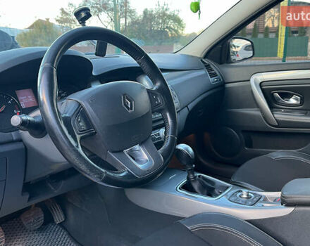 Рено Лагуна 2012 в Коломые на Automoto.ua Серый Рено Лагуна, объемом двигателя 1.46 л и пробегом 238 тыс. км за 7800 $, фото 6 на Automoto.ua