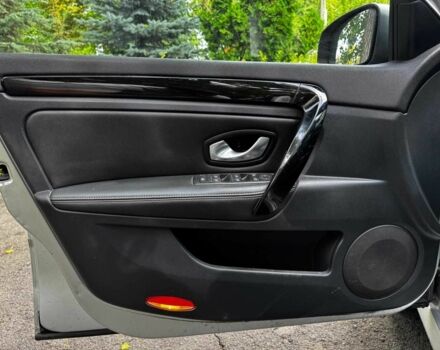 Серый Рено Лагуна, объемом двигателя 0 л и пробегом 354 тыс. км за 5840 $, фото 12 на Automoto.ua