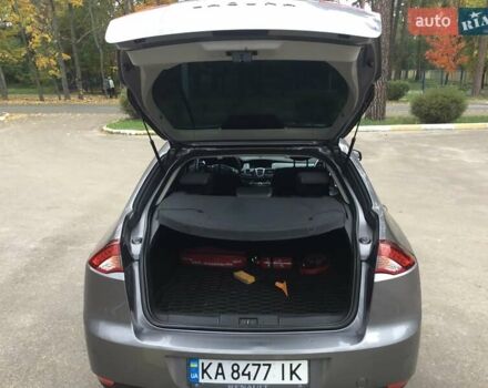 Серый Рено Лагуна, объемом двигателя 1.5 л и пробегом 370 тыс. км за 6500 $, фото 41 на Automoto.ua