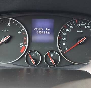 Серый Рено Лагуна, объемом двигателя 2 л и пробегом 220 тыс. км за 8299 $, фото 6 на Automoto.ua