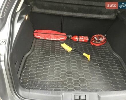 Серый Рено Лагуна, объемом двигателя 1.5 л и пробегом 370 тыс. км за 6500 $, фото 39 на Automoto.ua