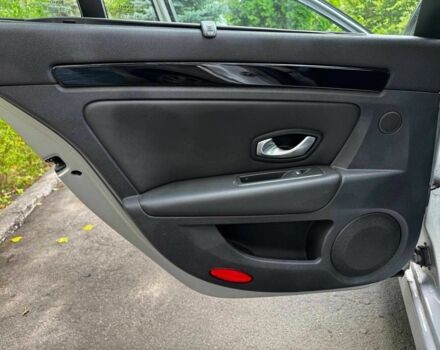 Серый Рено Лагуна, объемом двигателя 0 л и пробегом 354 тыс. км за 5840 $, фото 19 на Automoto.ua